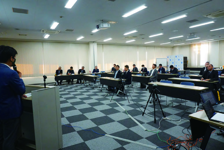 定例ミーティング会場の様子