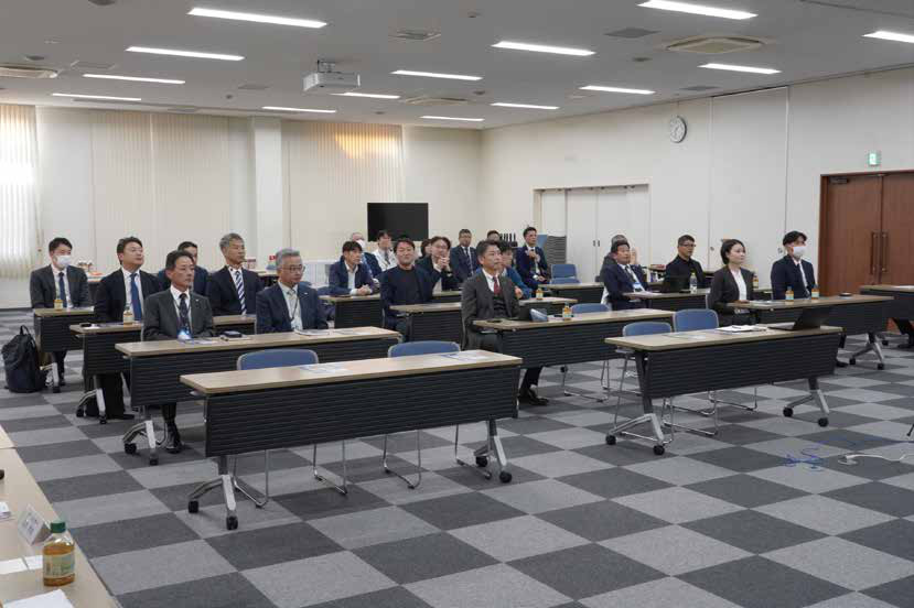 定例ミーティング会場の様子